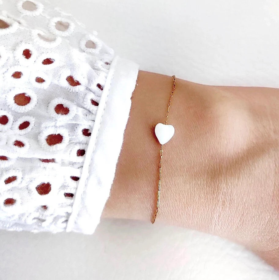 Mother of pearl heart bracelet