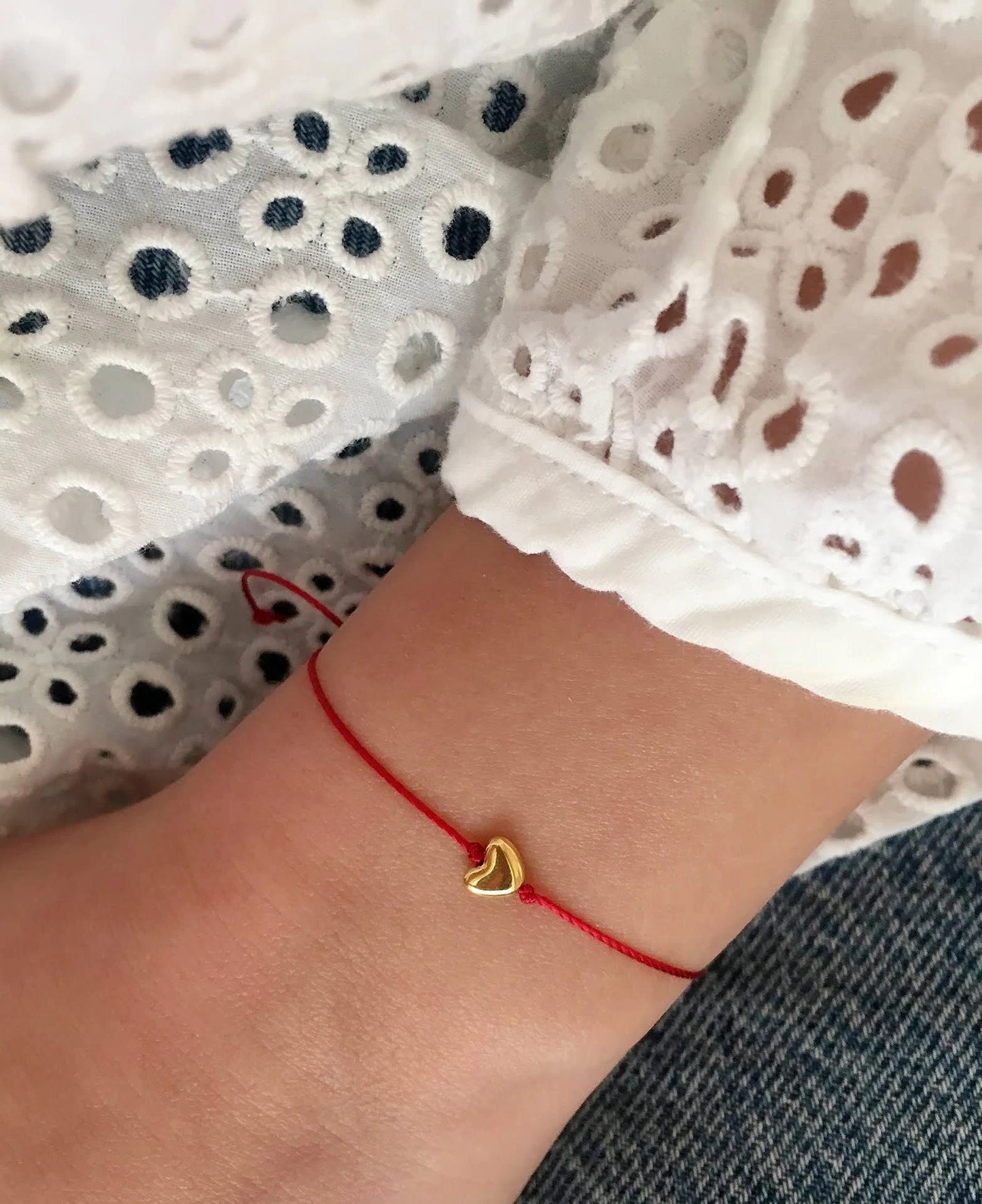 Tiny heart bracelet