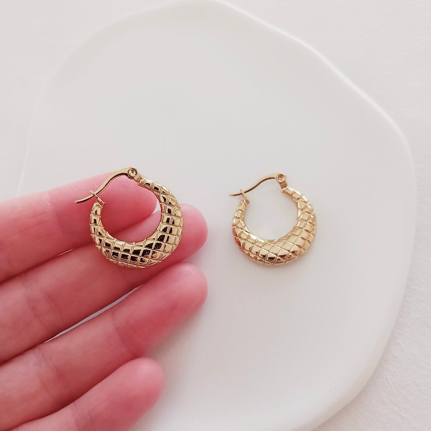Everyday steel hoops