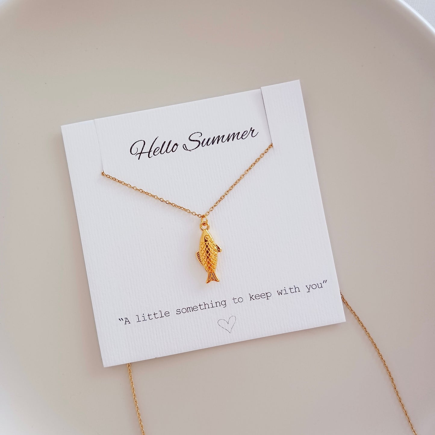 Simple fish necklace