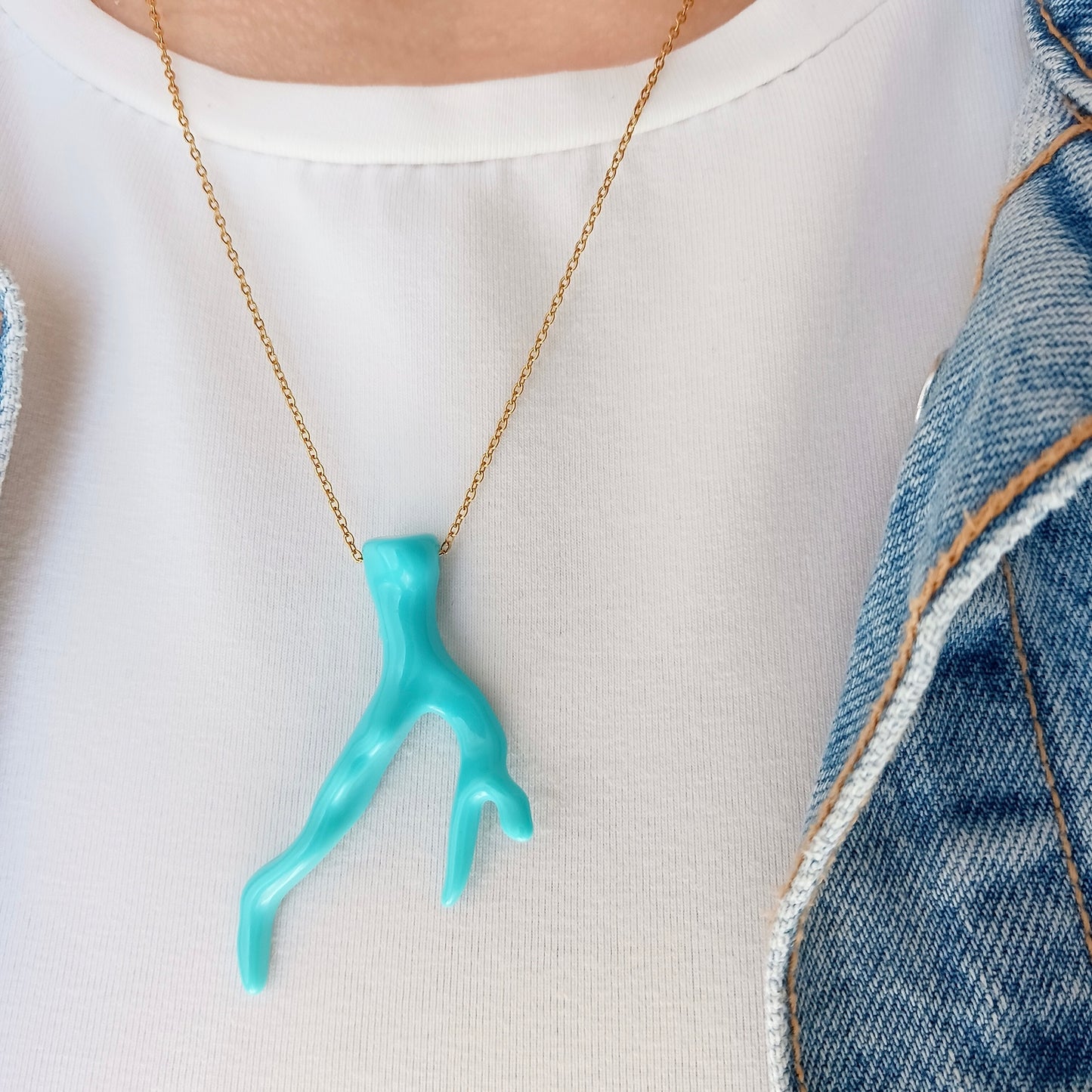 Summer coral necklace