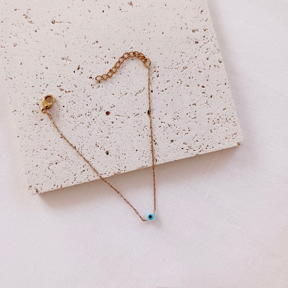 Delicate mother of pearl evil eye bracelet