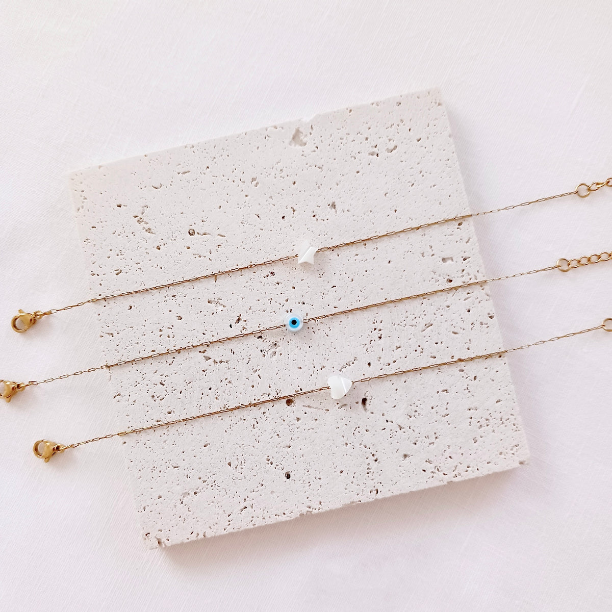 Delicate mother of pearl evil eye bracelet