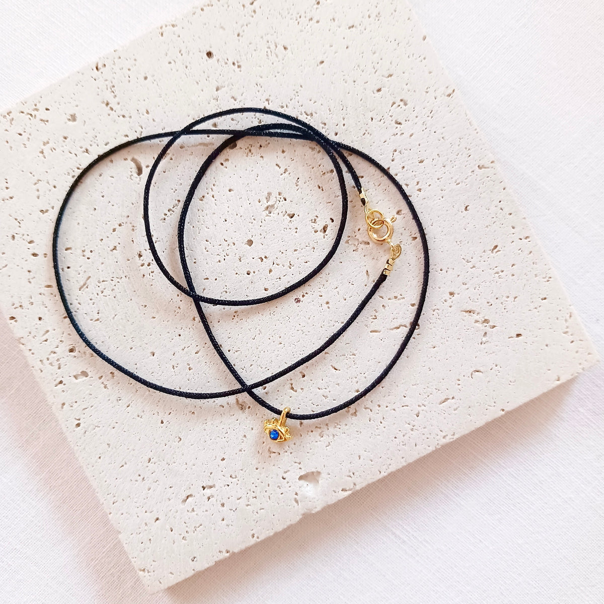 Collier contre le mauvais œil