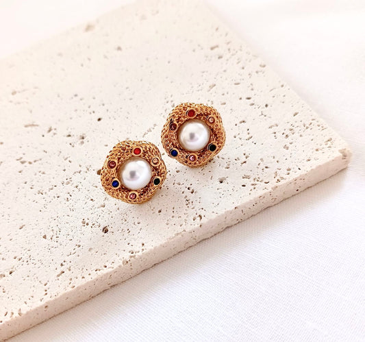 Colorful stud earrings